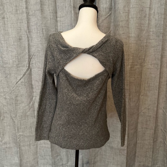 Loft Sweater - Picture 3 of 4